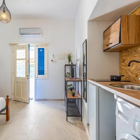 Zulu In W/ Terrace アパート