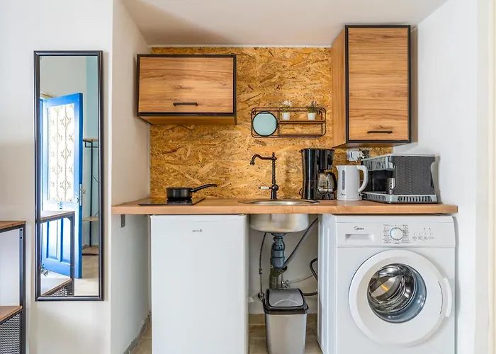 Zulu In W/ Terrace 아파트 라르나카